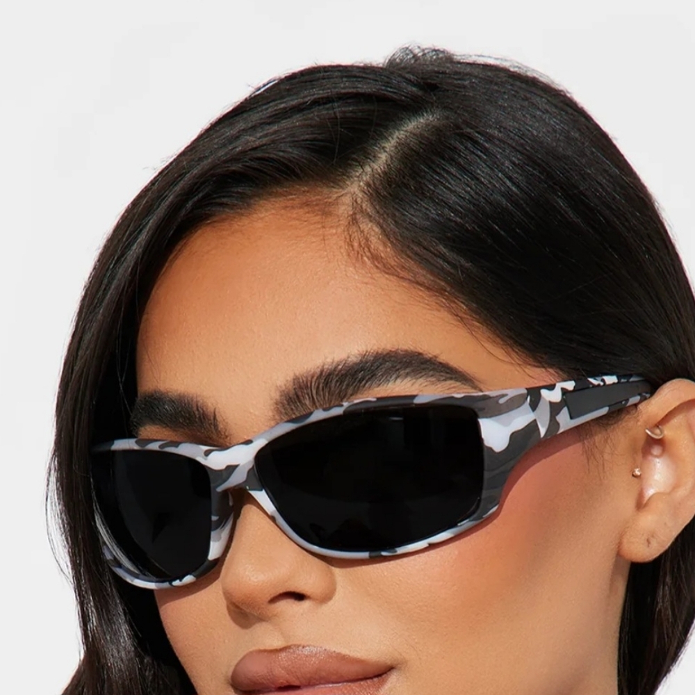 *Fashion Nova Don't Want To Be Seen Sunglasses UV Protection Unisex Camo White